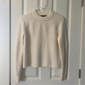 Banana Republic ivory crew neck wool sweater, Womens S, NWOT